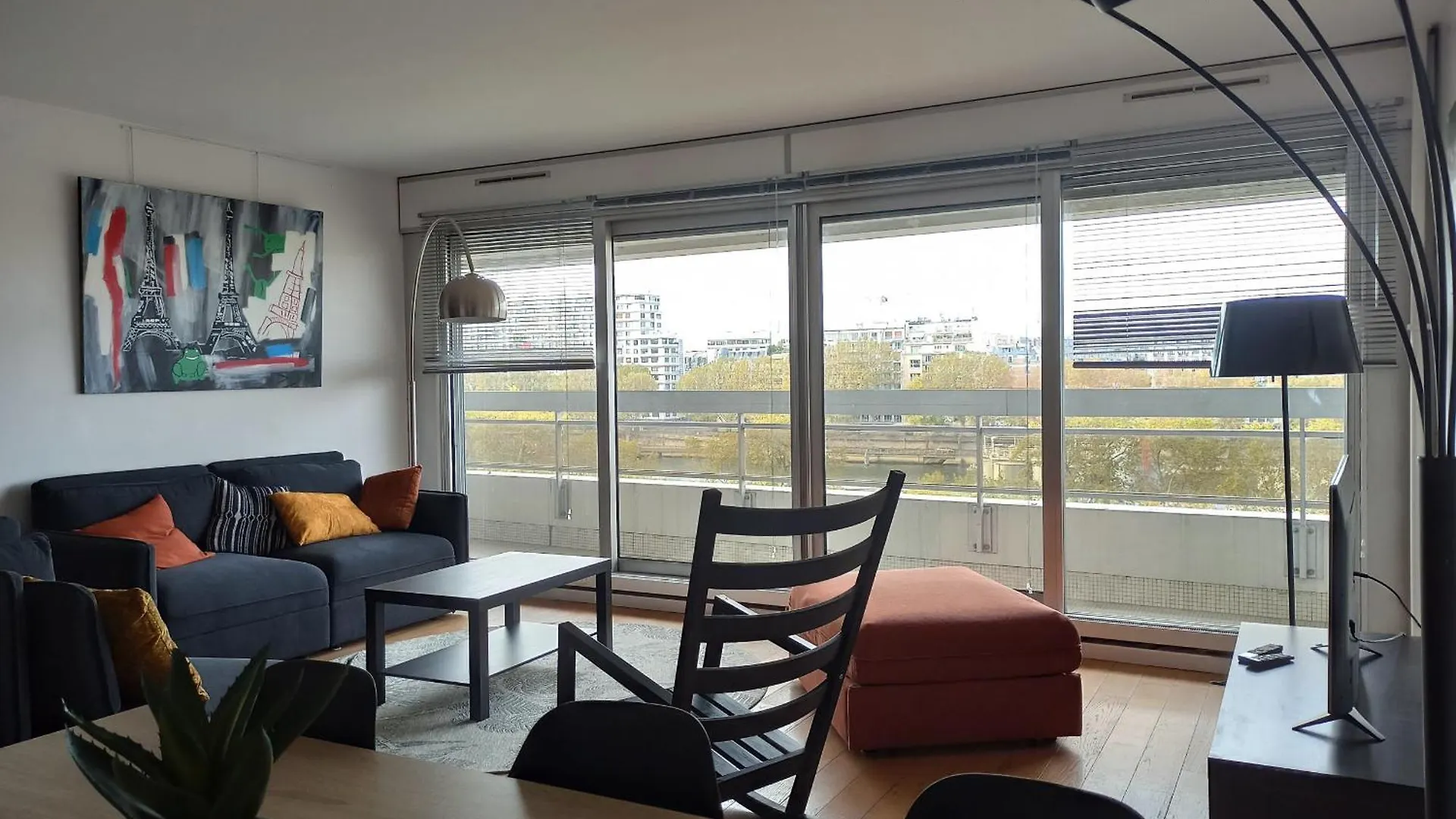 Quai Andre Citroen - Paris 15 Apartment
